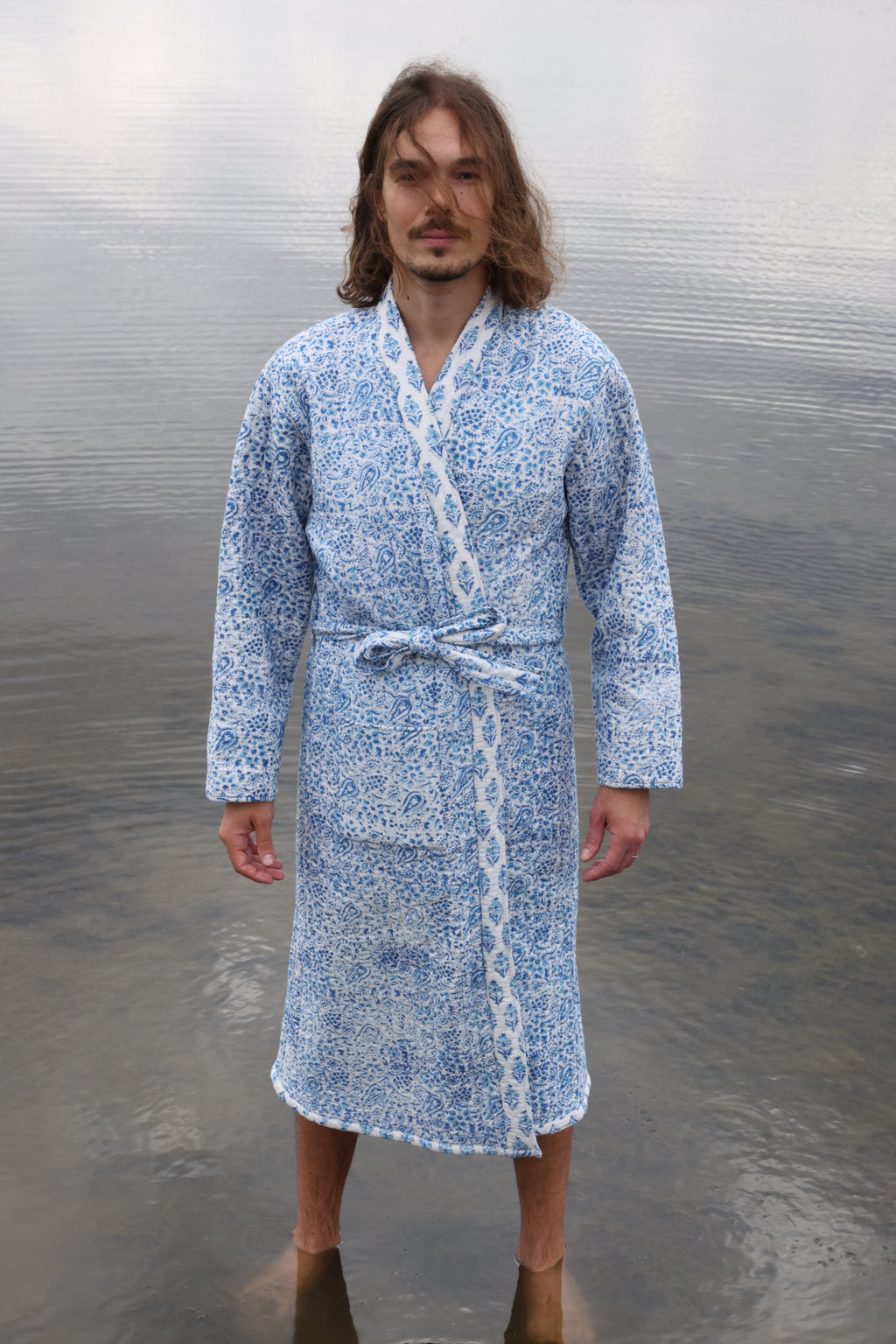 Reversible Quilted Robe – Snow Blue Bud
