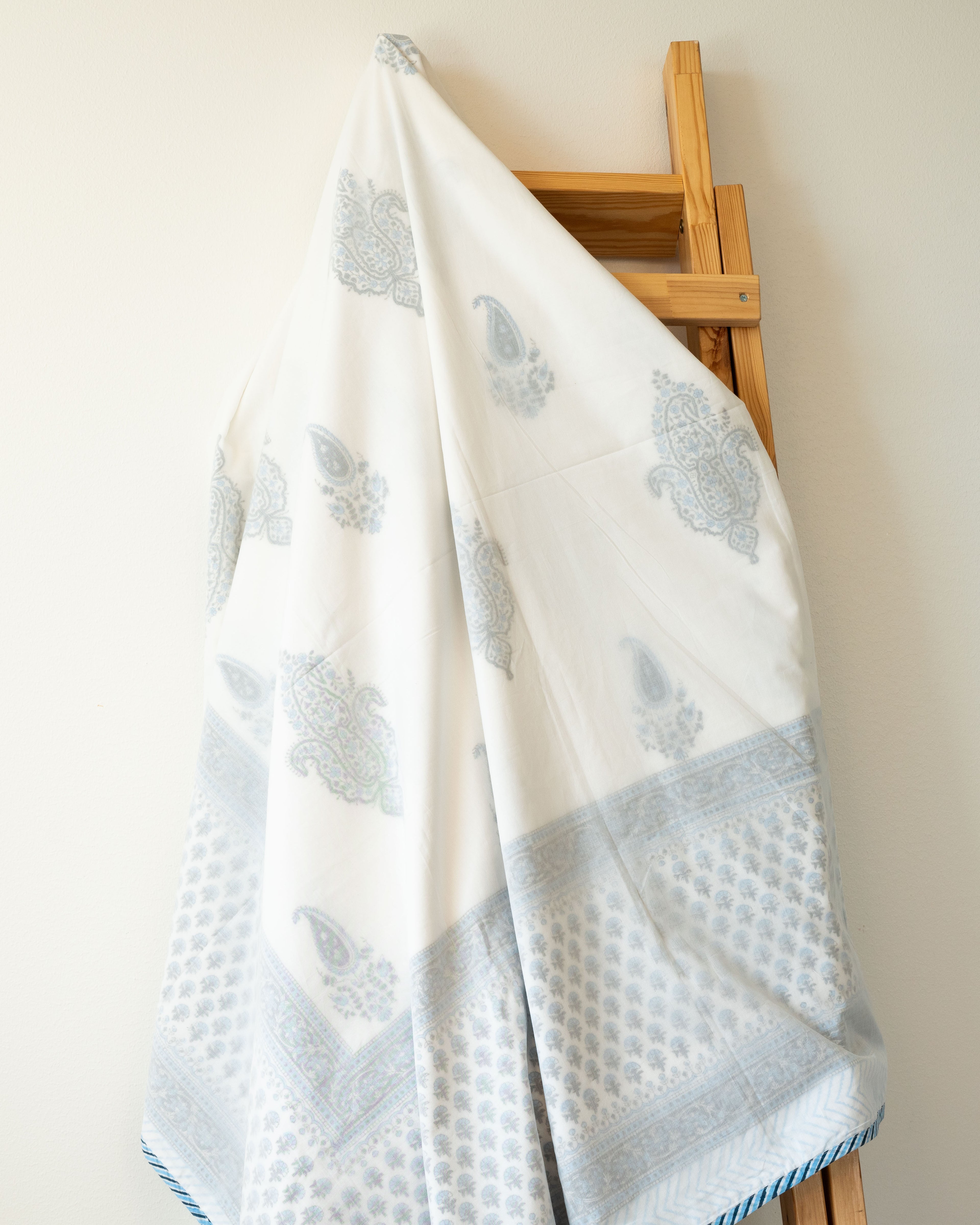 Heritage Harmony - Hand-block printed Muslin Blanket