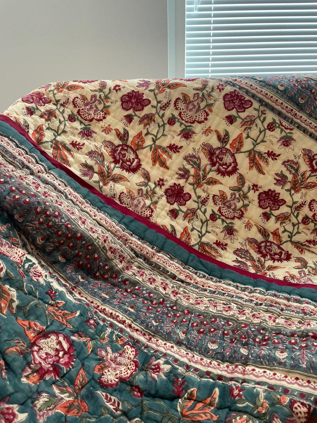 Floral Teal & Ivory Bloom - Reversible Quilt_Single