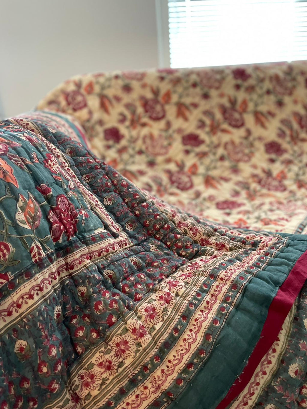 Floral Teal & Ivory Bloom - Reversible Quilt_Single