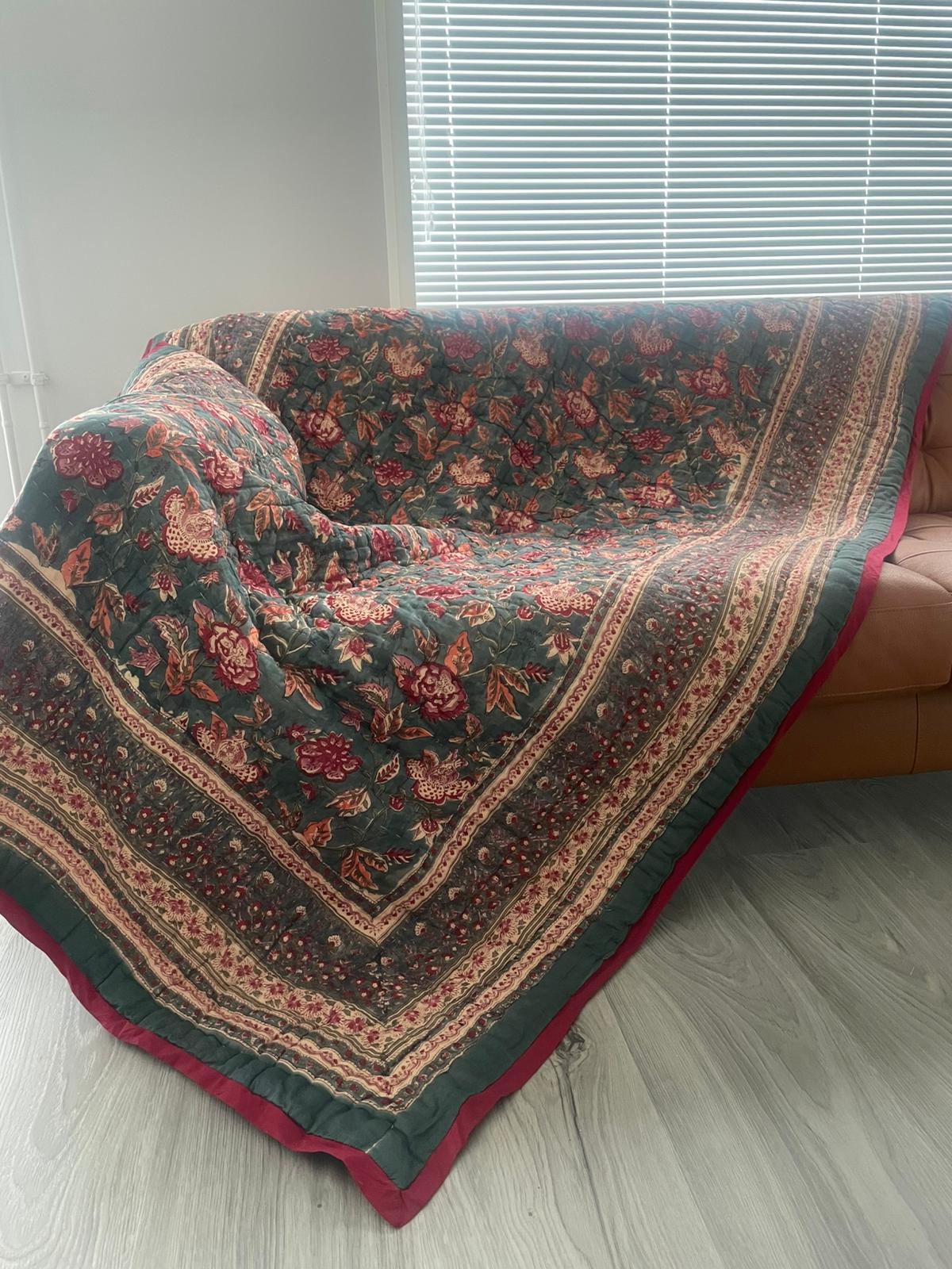 Floral Teal & Ivory Bloom - Reversible Quilt_Single