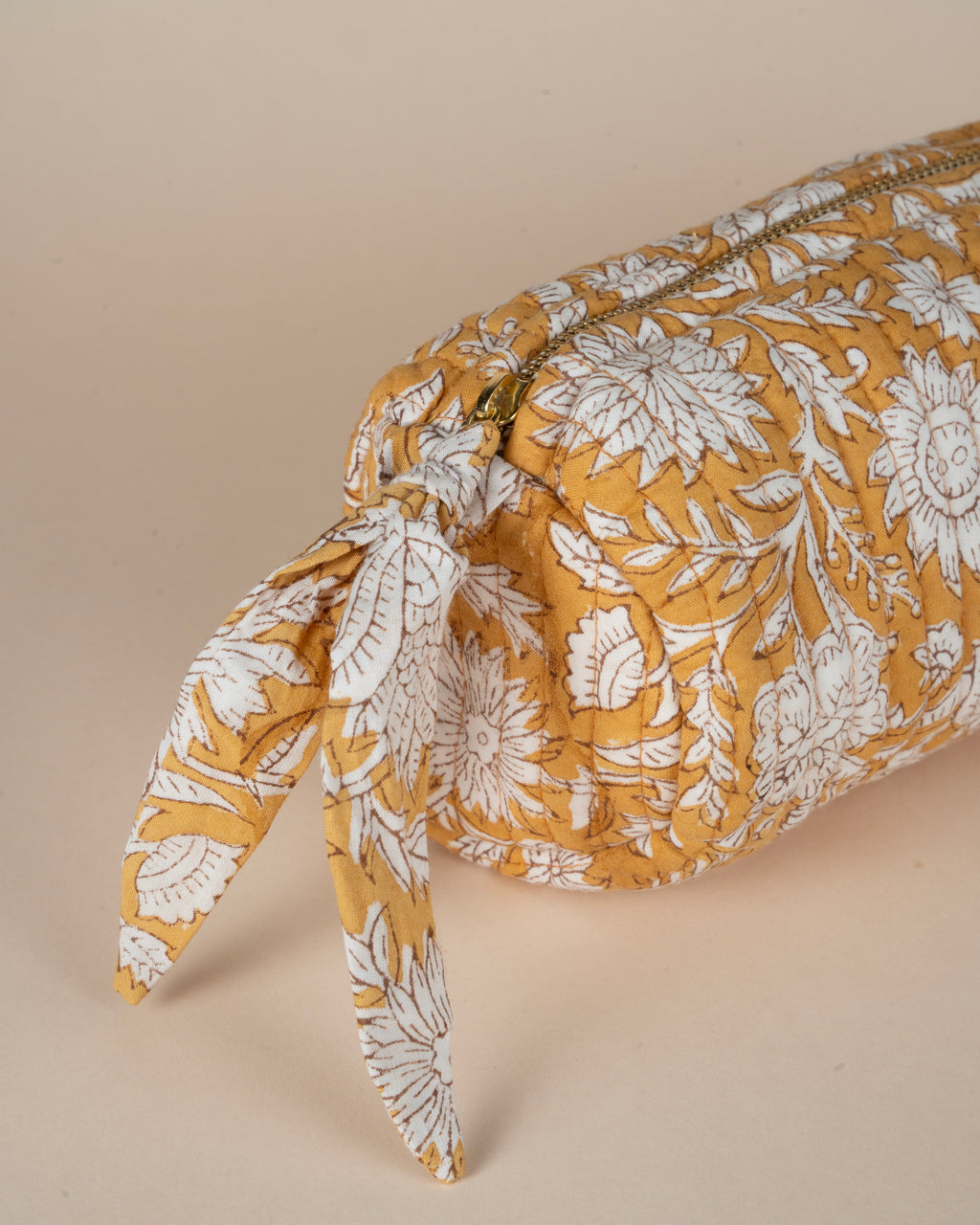 Kiinteä kukkaro_Lunar Paisley