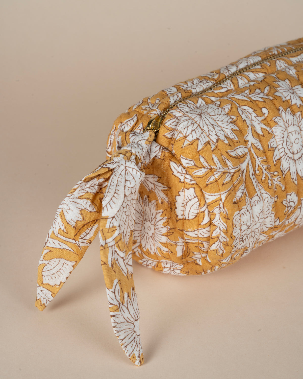 Kiinteä kukkaro_Lunar Paisley
