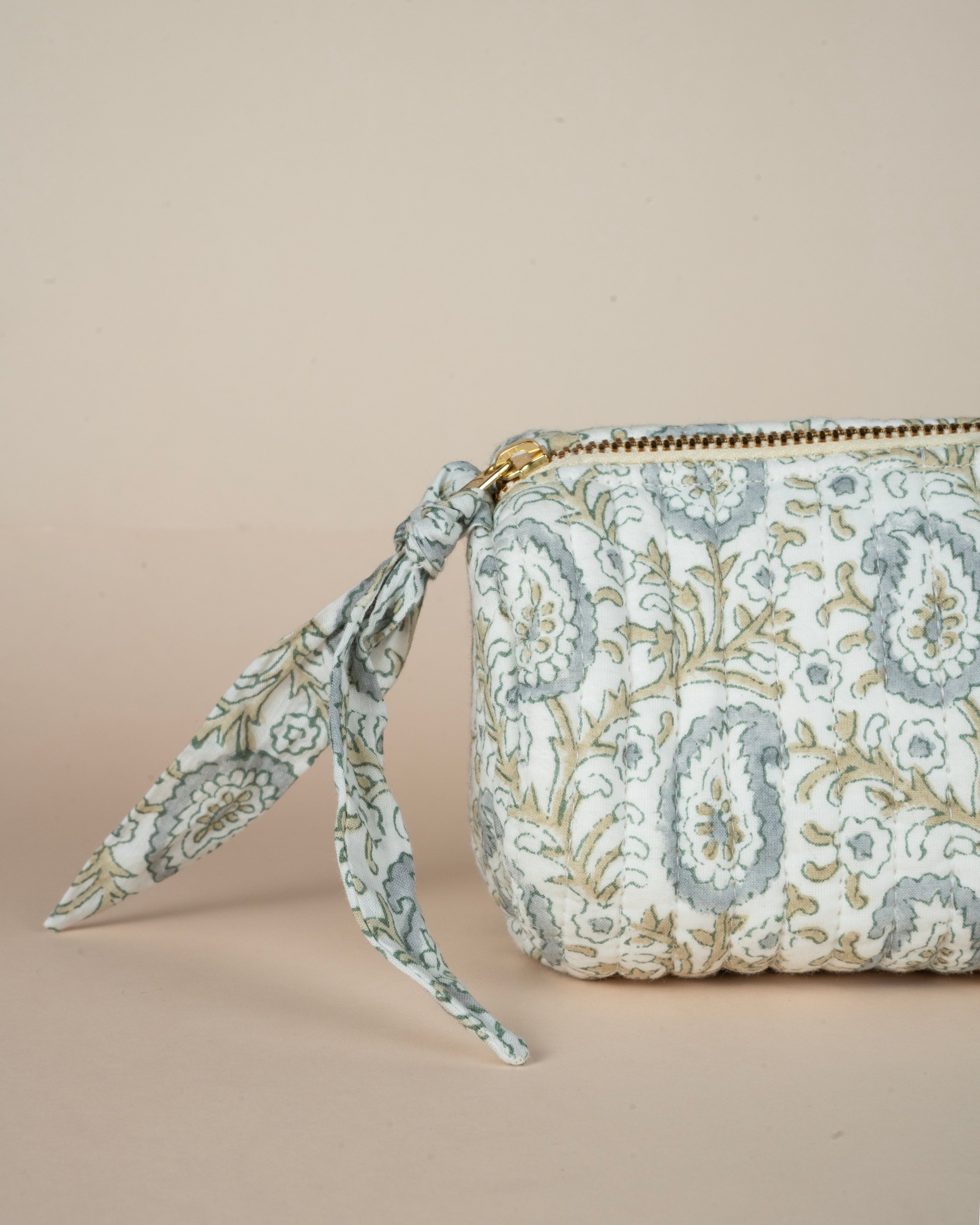 Stationary Pouch_Lunar Paisley