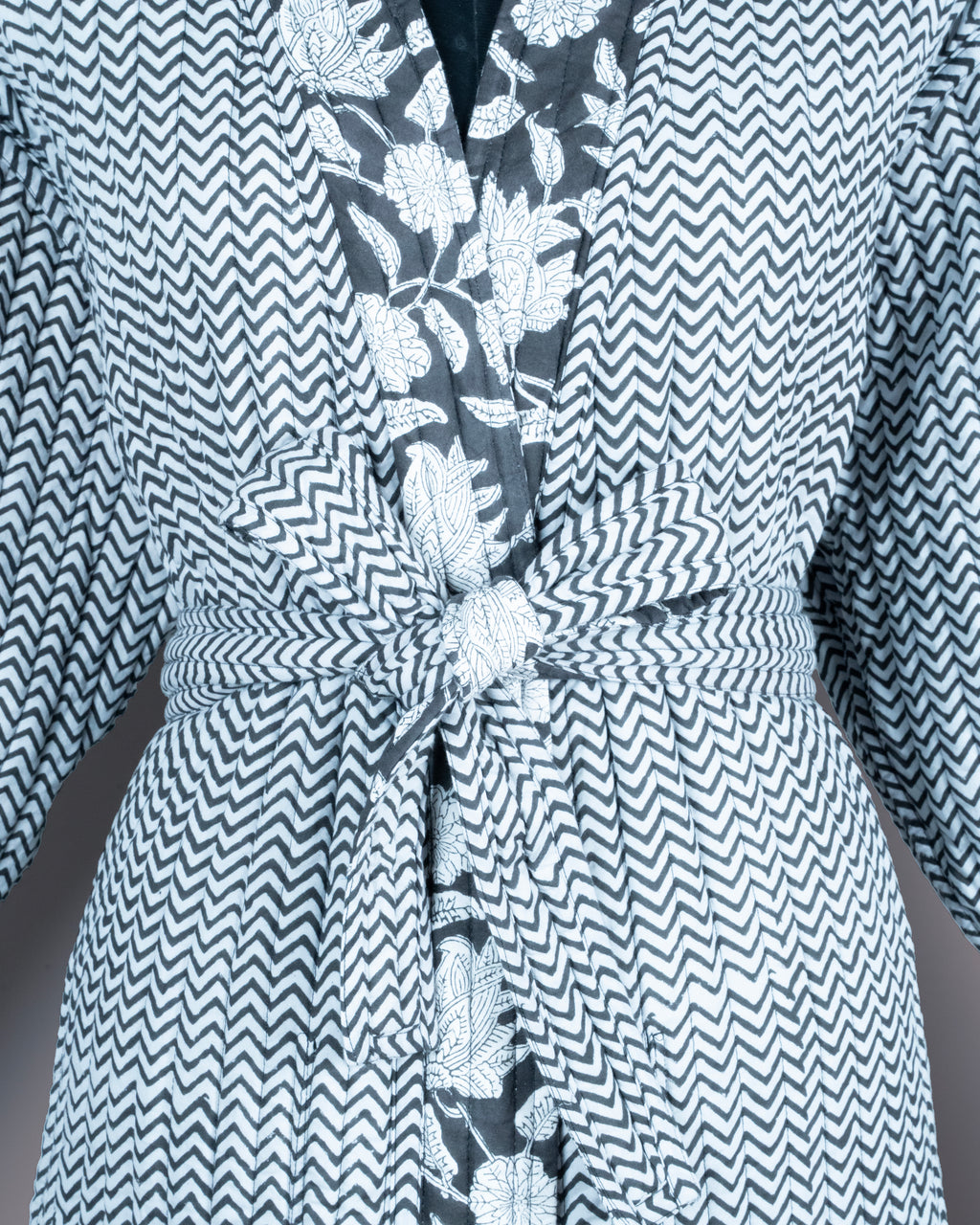 Castle Pattern Edge Robe Reversible Quilted Robe – Black Floral & Zigzag – Cotton Castle