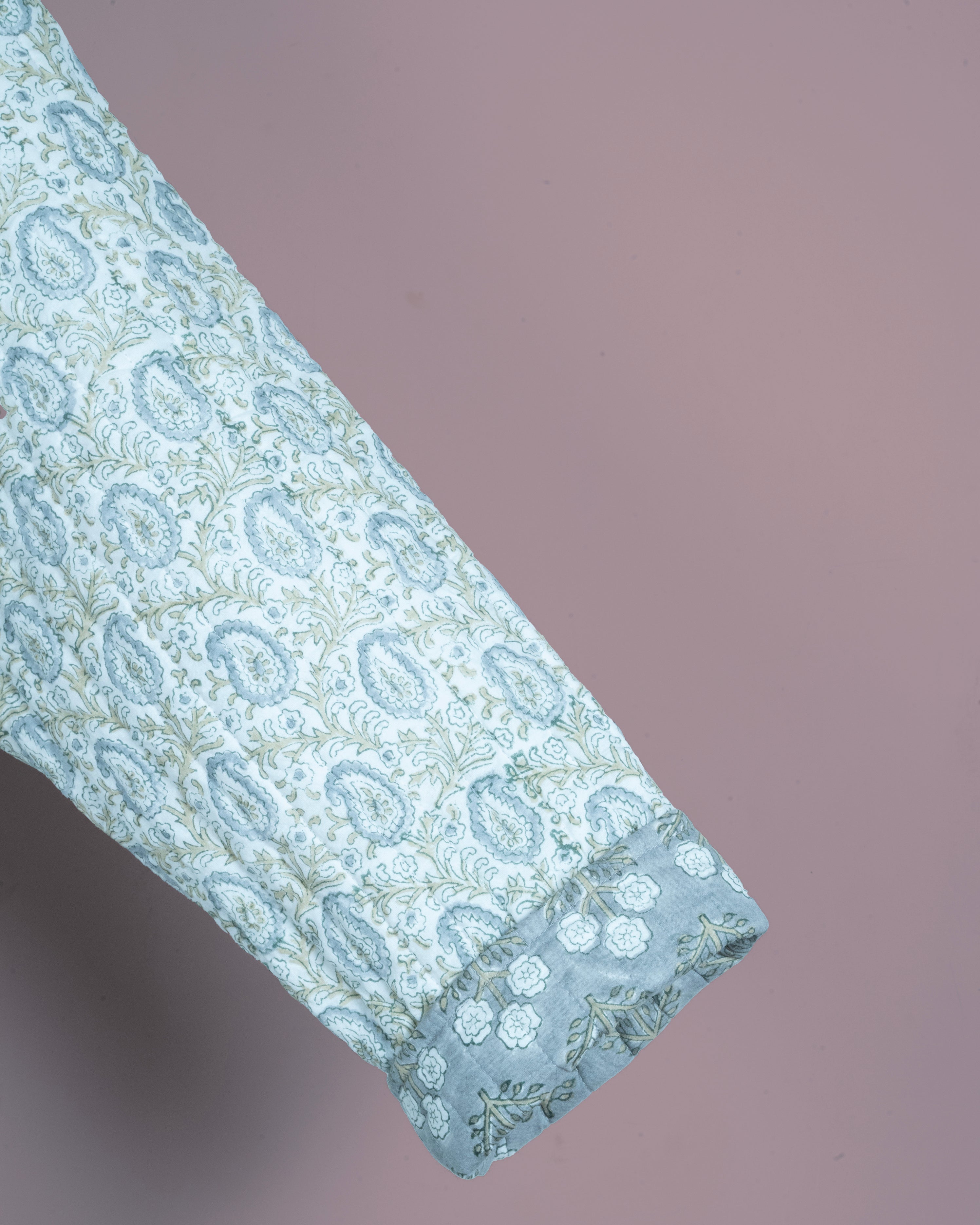 Reversible Quilted Robe – Lunar Paisley Motifs