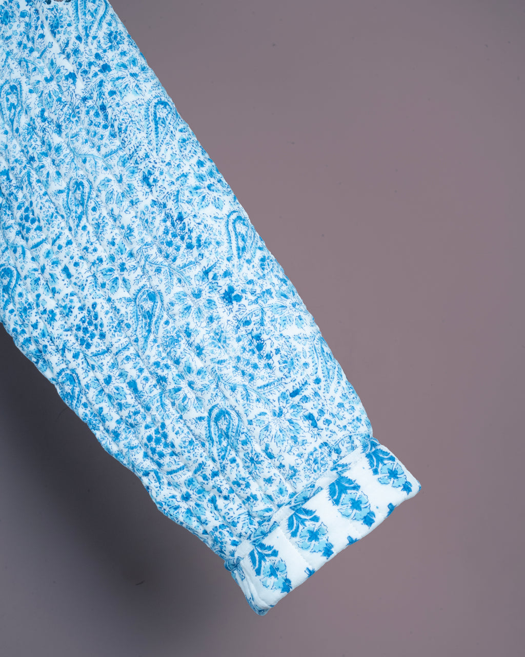 Reversible Quilted Robe – Snow Blue Bud