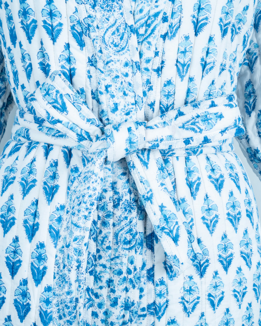 Reversible Quilted Robe – Snow Blue Bud