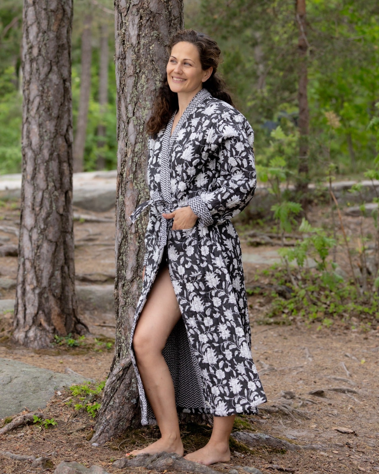 Reversible Quilted Robe – Black Floral & Zigzag