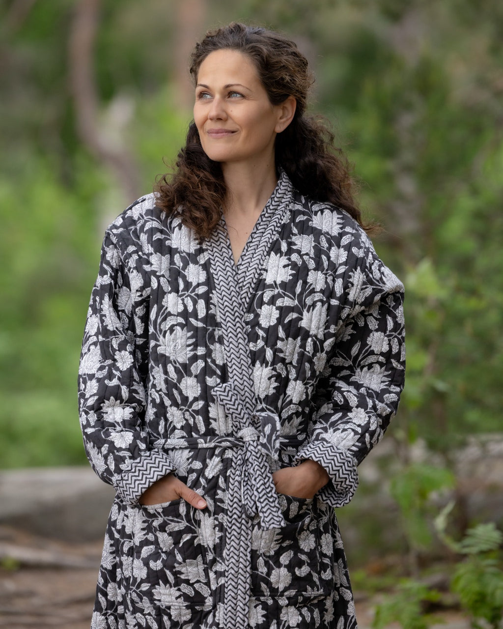 Reversible Quilted Robe – Black Floral & Zigzag