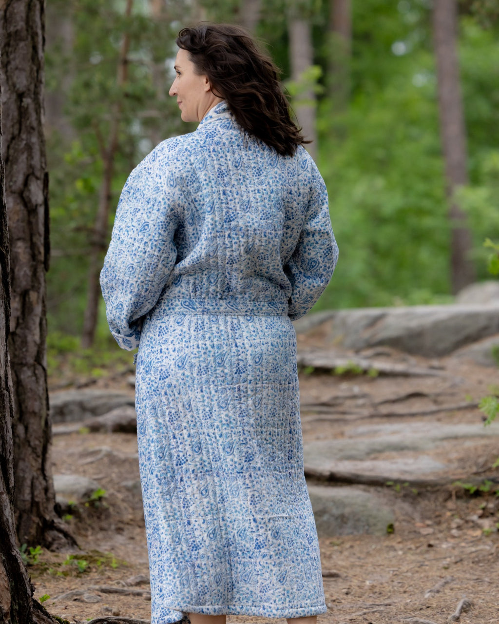 Reversible Quilted Robe – Snow Blue Bud