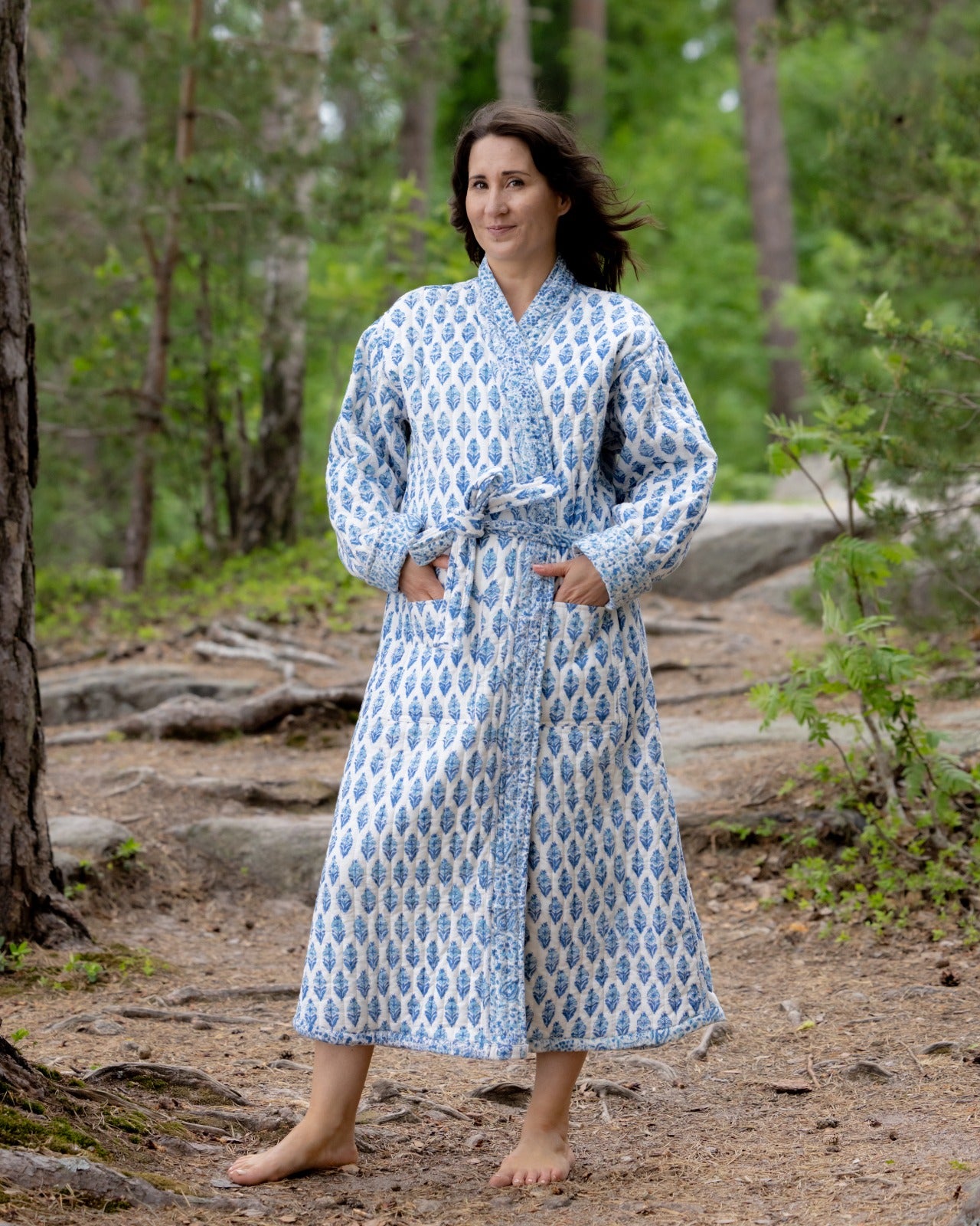 Reversible Quilted Robe – Snow Blue Bud