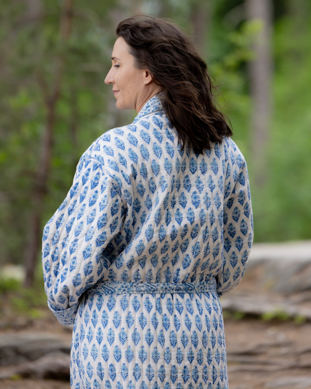 Reversible Quilted Robe – Snow Blue Bud