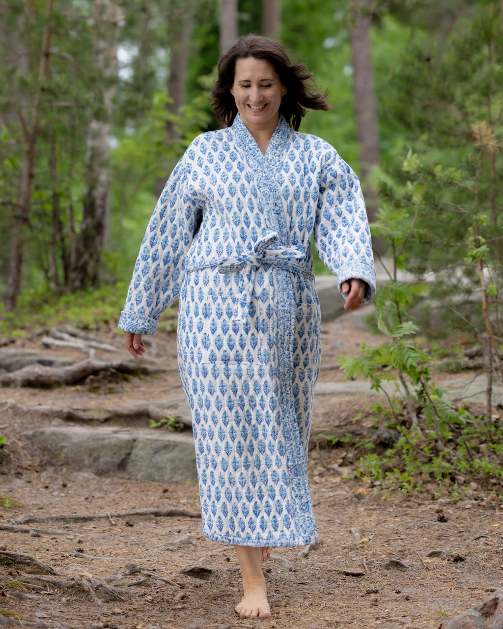 Reversible Quilted Robe – Snow Blue Bud