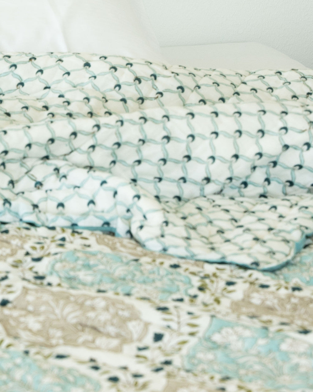 Whimsical Damask- Hand-block printed Double-bed Quilt