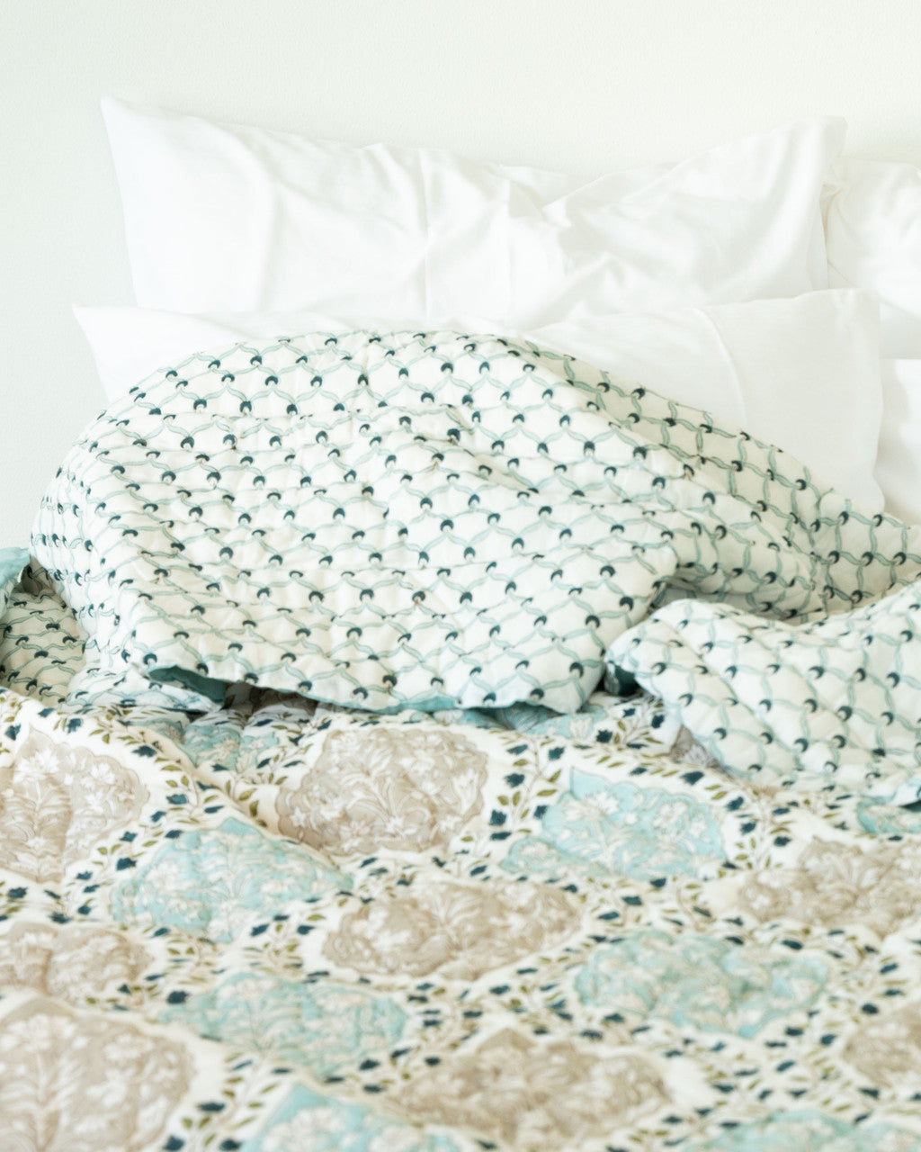 Whimsical Damask- Hand-block printed Double-bed Quilt