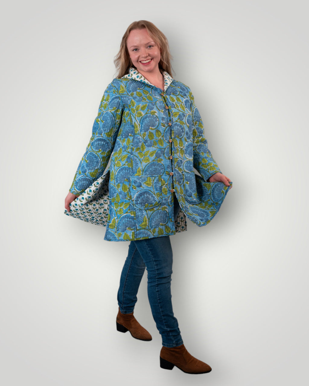 Luxury quilted reversible jacket with hood - Deep Blue Dahlia and Gentle Greenery