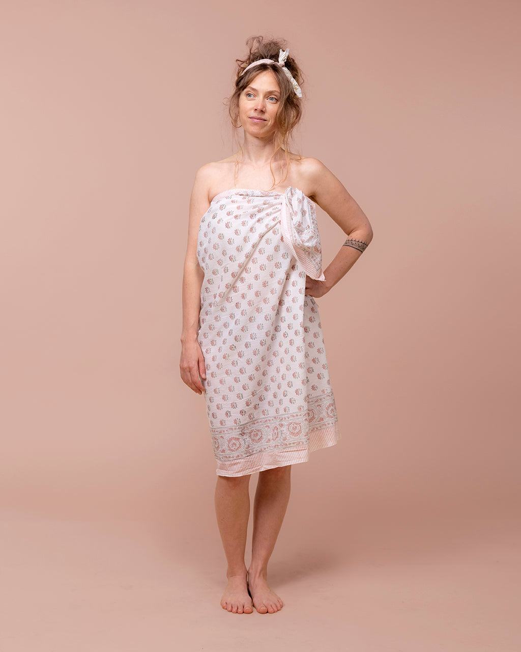 Blush Motif Sarong